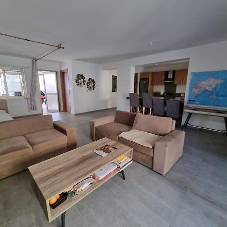 Apartment Pearl Park Residence Paphos Bagian luar foto
